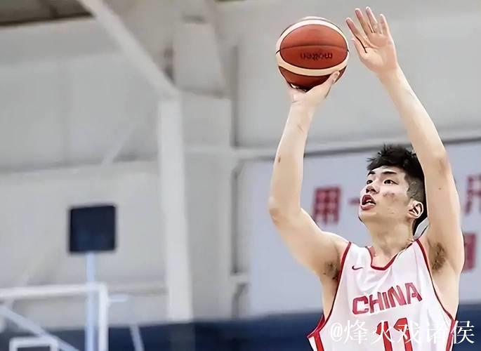 余嘉豪表现抢眼程帅澎贡献12分 浙江击败四川挺进男篮决赛 余嘉豪表现抢眼程帅澎贡献12分 浙江击败四川挺进男篮决赛